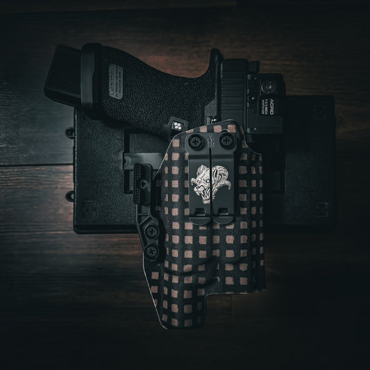 The Benefits of Weapon-Mounted Lights (WMLs): Why SureFire and Streamlight Set the Standard