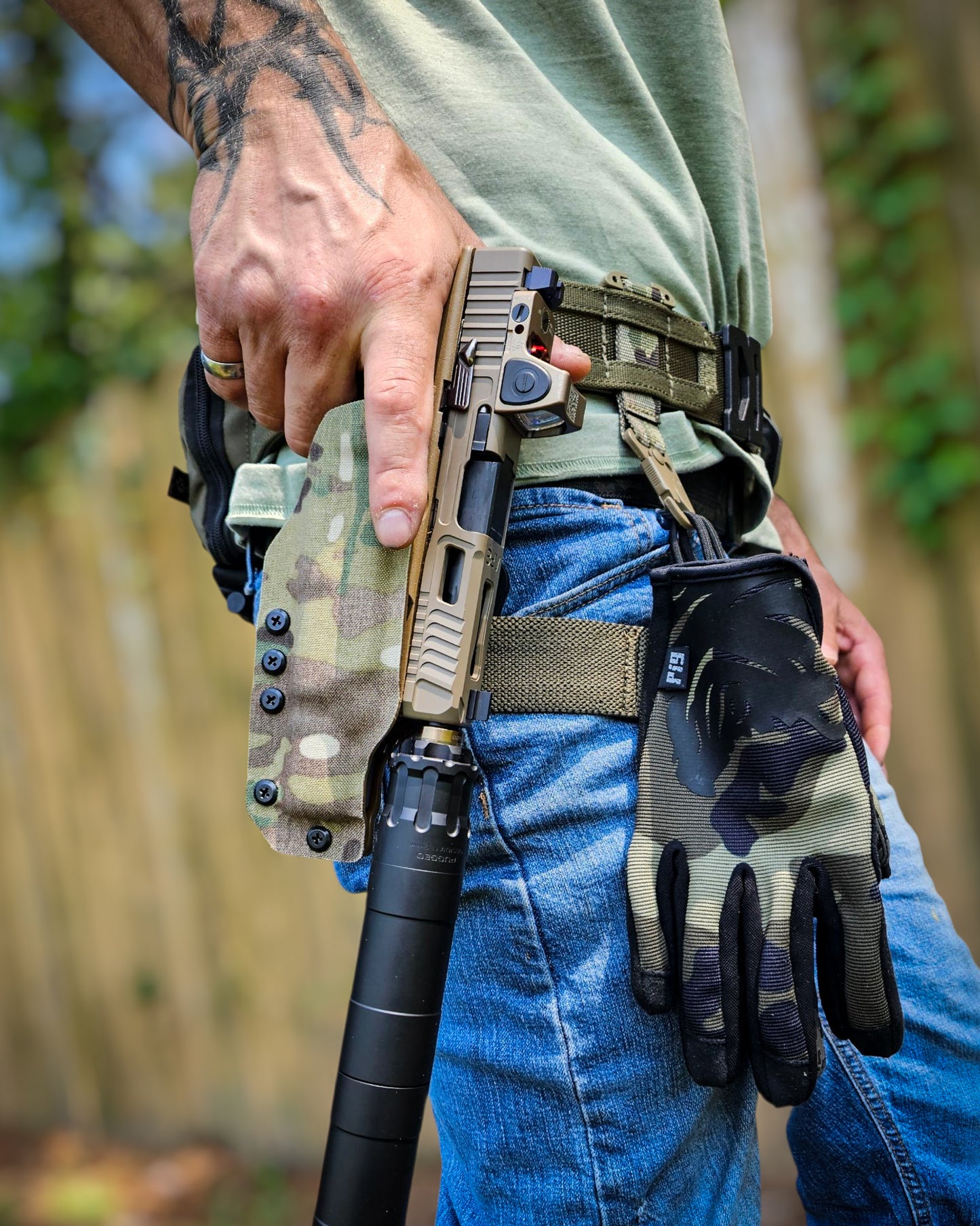 Atlas series suppressor holster